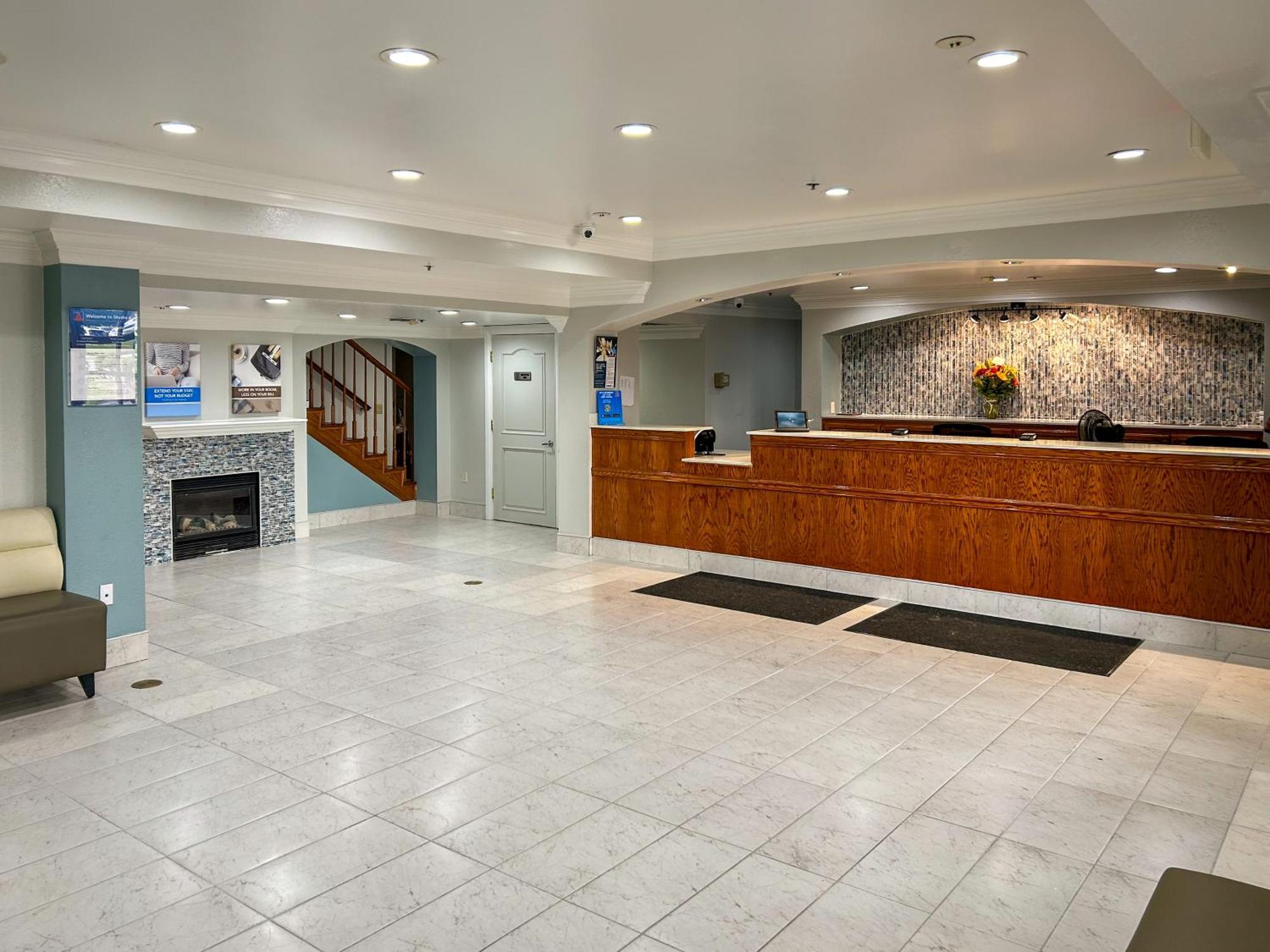 6-ontario, Ca - Convention Center - Airport 3* Ontario